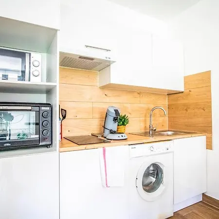 21 Centre Historique - Gare- Place De La Comedie Apartment *